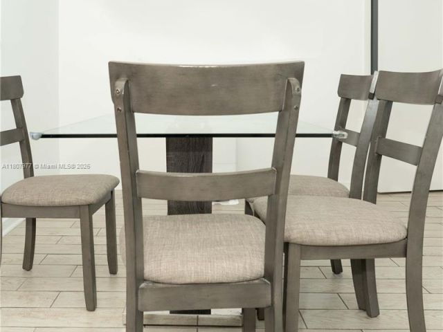 Apartment for sale  Unit #1521 - photo 6065764