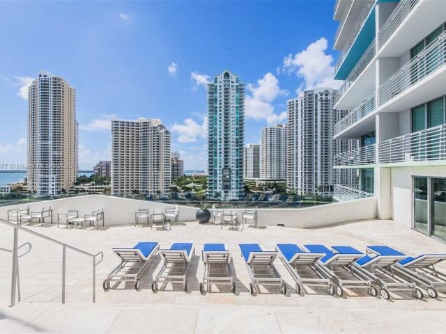 Apartment for sale  Unit #1521 - photo 6065778