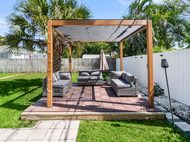 Home for rent at 814 Franklin Road - photo 6115754