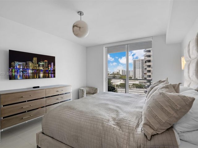 Apartment for sale  Unit #602N - photo 6787445