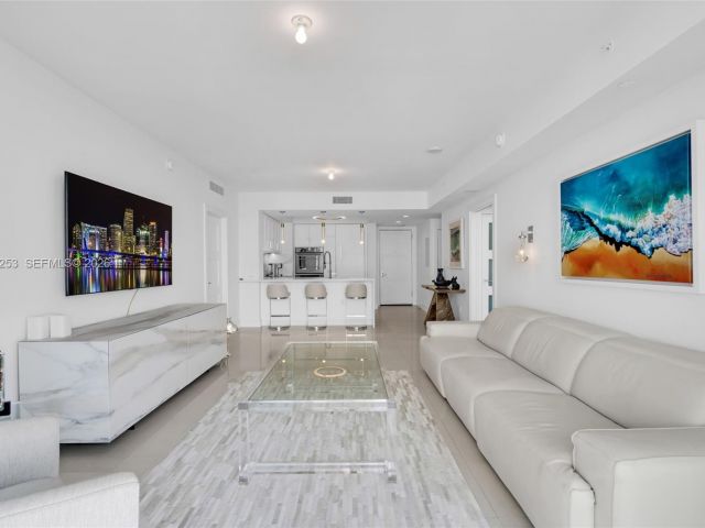 Apartment for sale  Unit #602N - photo 6787451