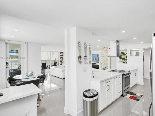 Apartment for sale  Unit #301S - photo 6078766