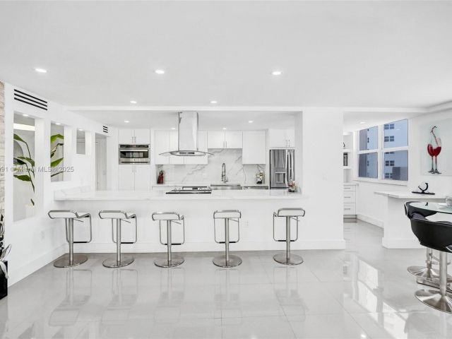 Apartment for sale  Unit #301S - photo 6078767