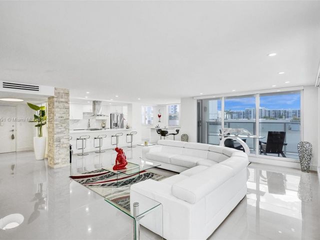 Apartment for sale  Unit #301S - photo 6078779