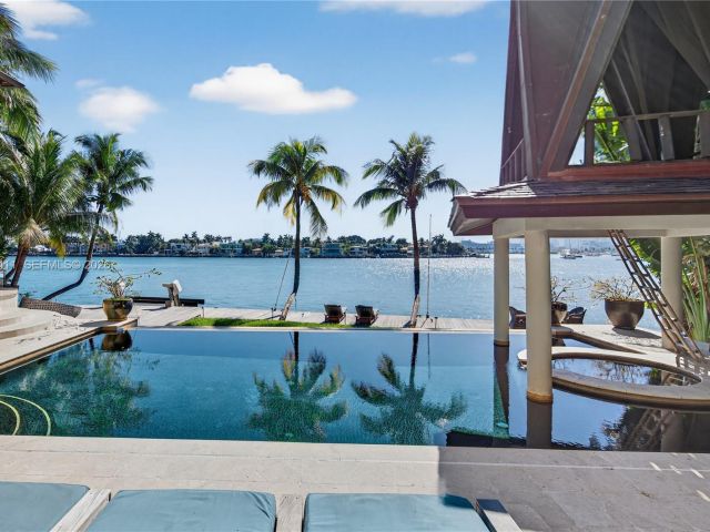 Home for sale at 14 W San Marino Dr - photo 7469417