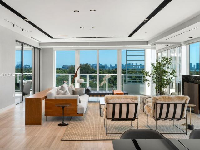 Apartment for rent  Unit #512 - photo 6065990