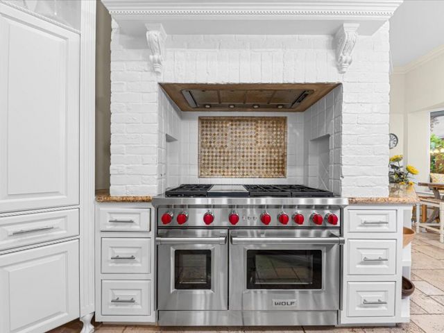 Home for rent at 3030 NE 45th Street - photo 6581502