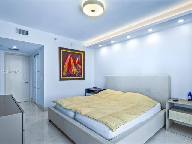 Apartment for sale  Unit #2911 - photo 6070861