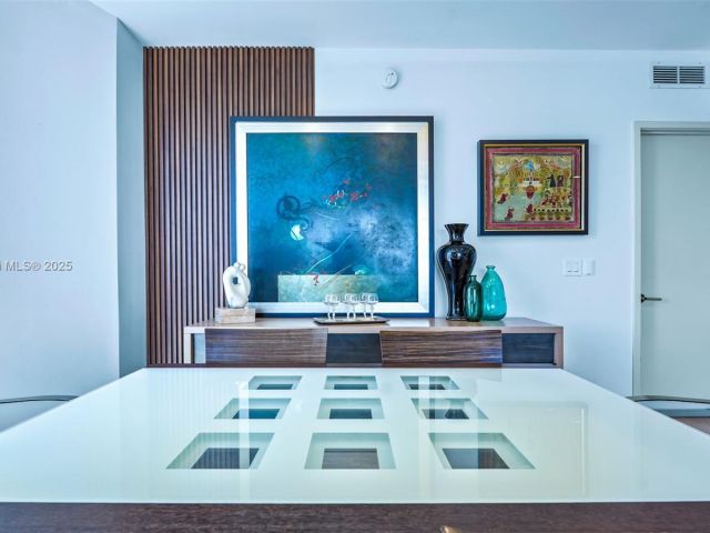 Apartment for sale  Unit #2911 - photo 6070870