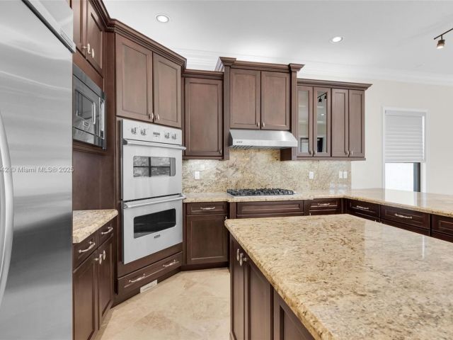 Home for rent at 8944 Little Falls Way - photo 6069874