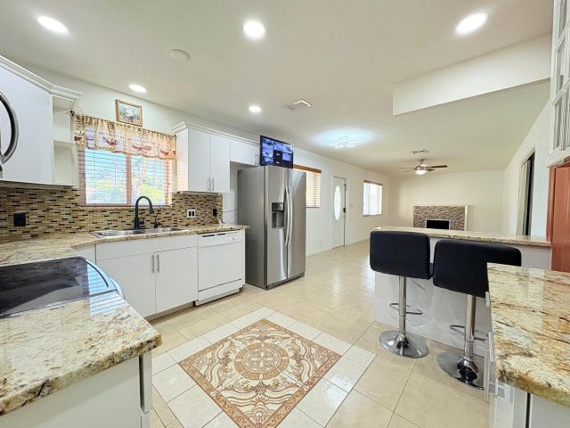 Home for sale at 1034 Almeria Road - photo 6134193