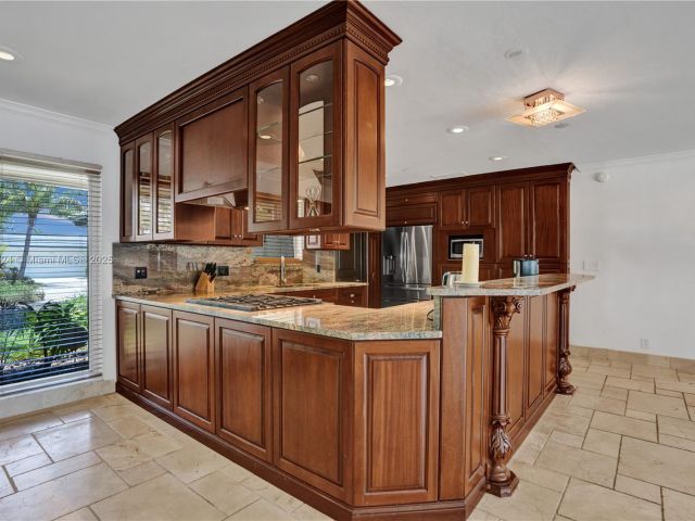 Home for rent at 3100 NE 56th Ct - photo 6075659