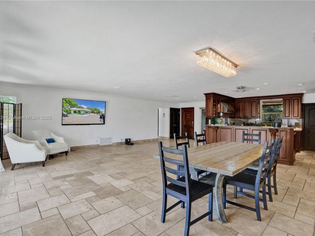 Home for rent at 3100 NE 56th Ct - photo 6075667