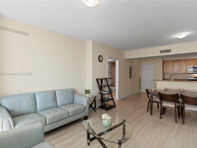 Apartment for sale  Unit #705W - photo 6067872