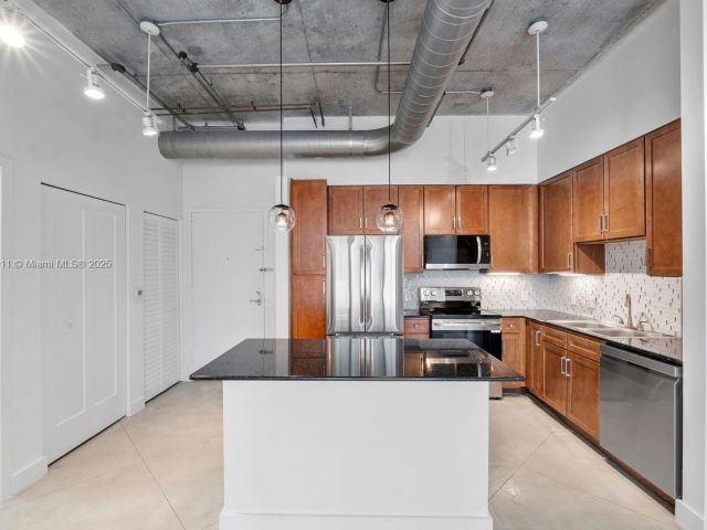 Apartment for sale  Unit #2308 - photo 6069317