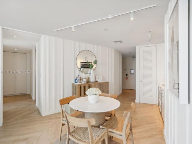 Apartment for sale  Unit #1511 - photo 6070799