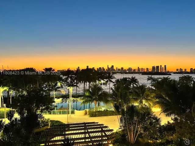 2-bedroom condo for rent in Miami Beach - 1500 Bay Rd 1534S - MondialRealty