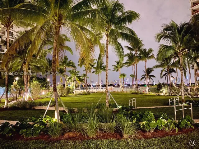 2-bedroom condo for rent in Miami Beach - 1500 Bay Rd 1534S - MondialRealty
