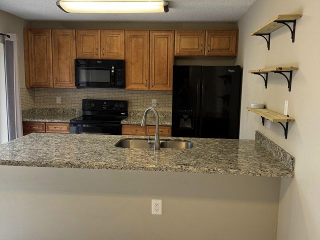 Home for rent at 6927 69th Way - photo 6116993