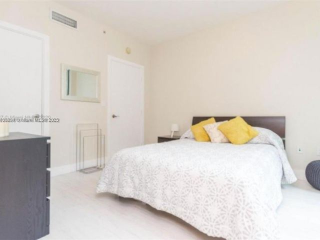 Apartment for rent  Unit #146 - photo 6070513