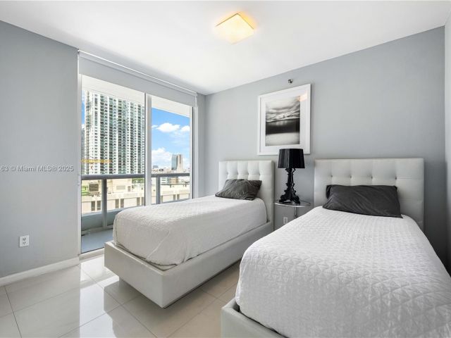 Apartment for sale  Unit #1604 - photo 6091468