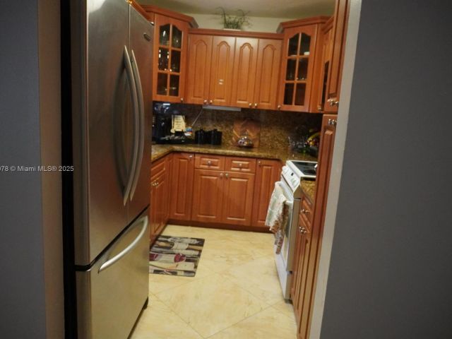 Home for sale at 19423 NW 53rd Pl - photo 6109691