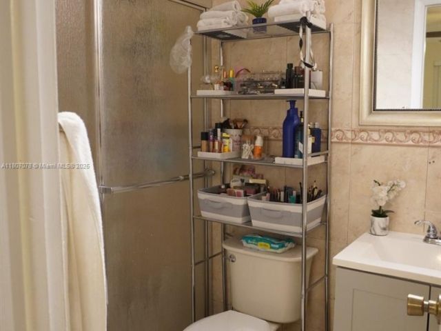 Home for sale at 19423 NW 53rd Pl - photo 6109692