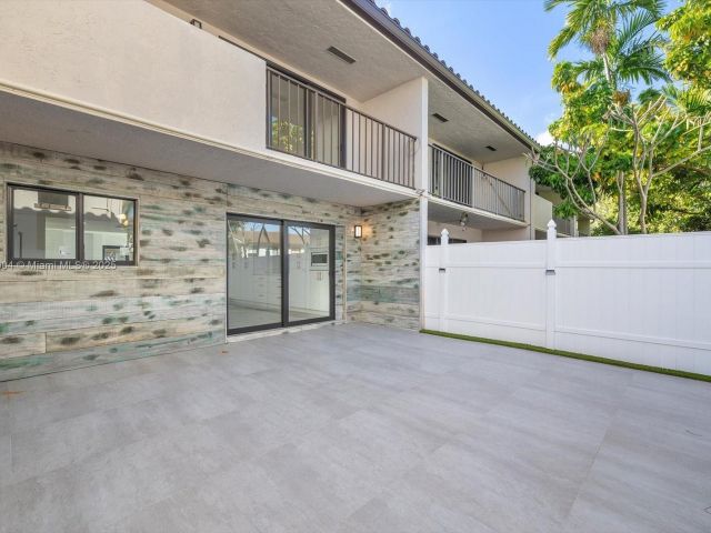 Home for sale at 16449 NE 26th Ave 16 - photo 6069666