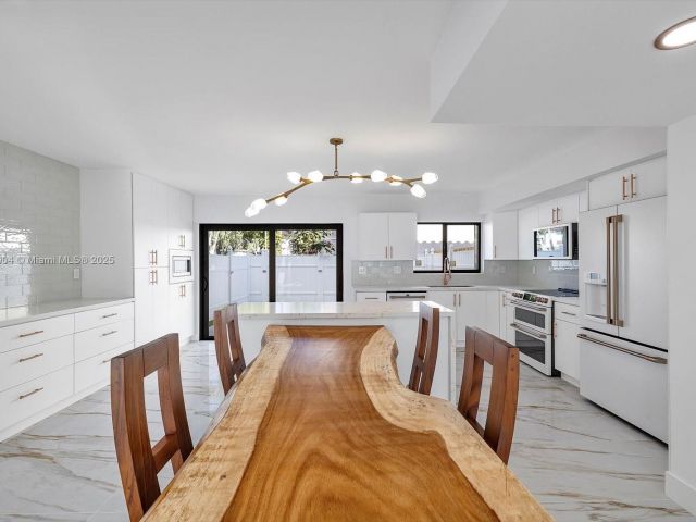 Home for sale at 16449 NE 26th Ave 16 - photo 6069674