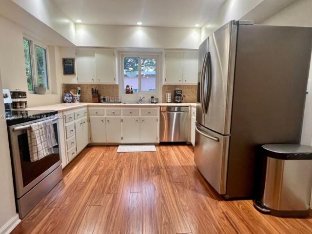 Home for rent at 12530 NE 4th Ave - photo 6069833