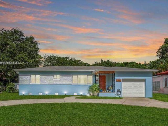 Home for rent at 12530 NE 4th Ave - photo 6069834