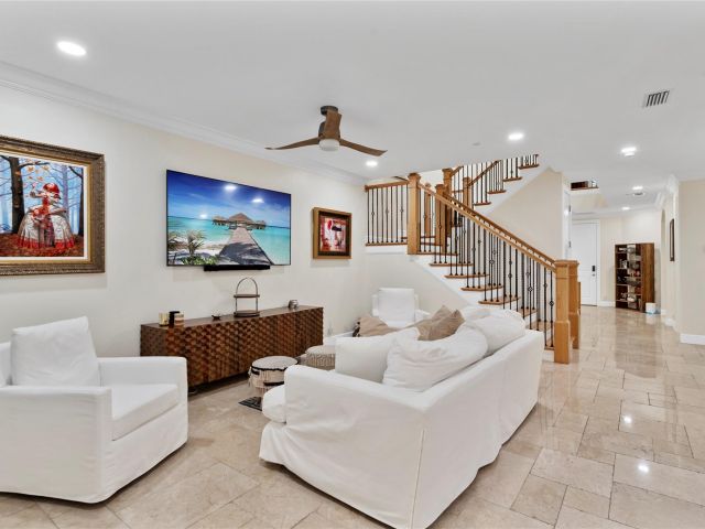 Home for sale at 220 NE 15th Ave 220 - photo 6131129