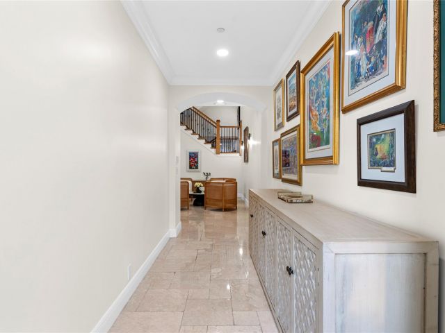 Home for sale at 220 NE 15th Ave 220 - photo 6131136