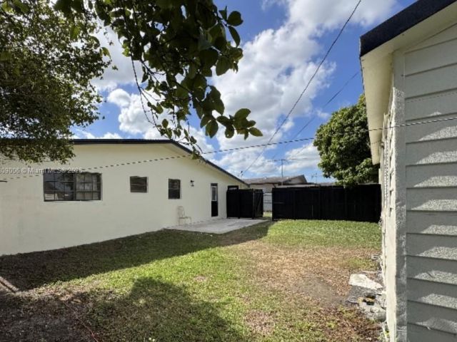 Home for sale at 12455 SW 187th Ter - photo 6077249