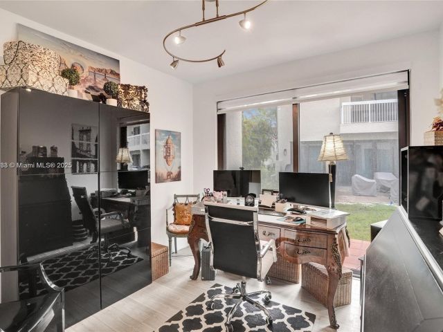 Home for sale at 21388 Marina Cove Cir 13-G - photo 7137270