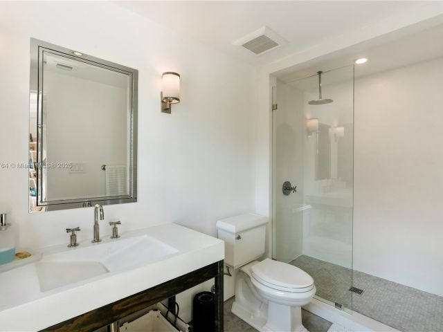 Home for rent at 270 Island Dr - photo 6072509