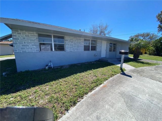 Home for sale at 1654 43rd St - photo 6116961