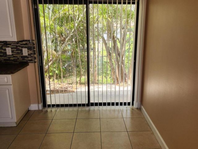 Home for rent at 4866 Pineaire Lane - photo 6534185