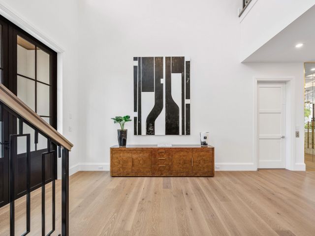 Home for sale at 201 NE 4th Avenue - photo 6644559