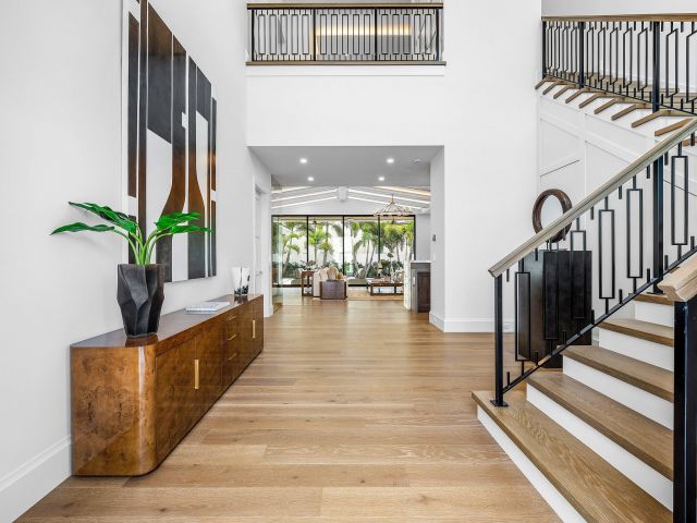 Home for sale at 201 NE 4th Avenue - photo 6644560