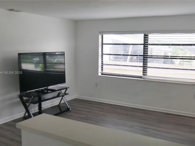 Home for sale at 1930 NW 55th St - photo 6143655