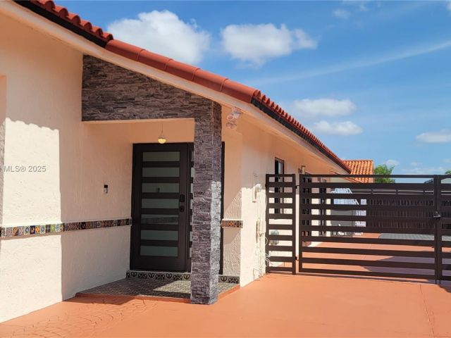 Home for sale at 14641 SW 52nd St - photo 6082704