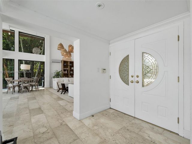 Home for rent at 201 Knollwood Dr - photo 6099441