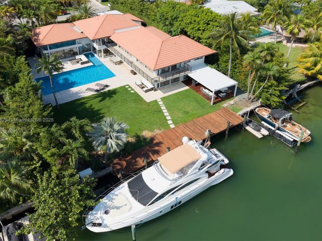 Home for rent at 201 Knollwood Dr - photo 6099446