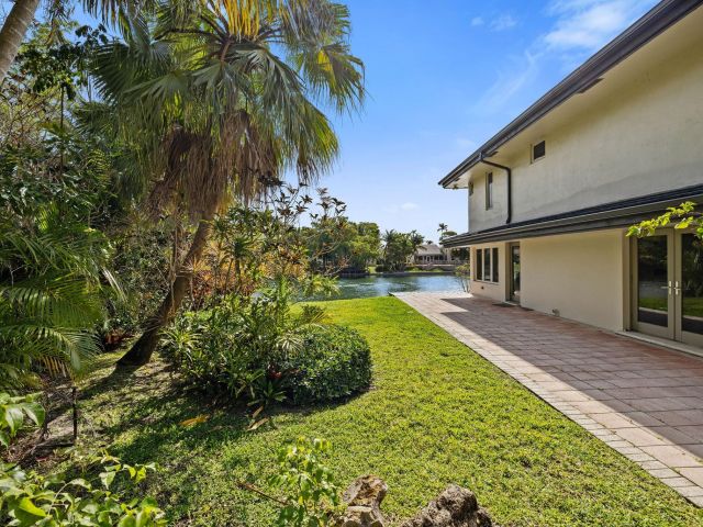 Home for sale at 3150 N 35th St - photo 6087632