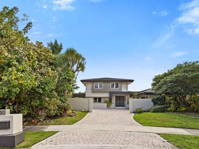 Home for sale at 3150 N 35th St - photo 6087637