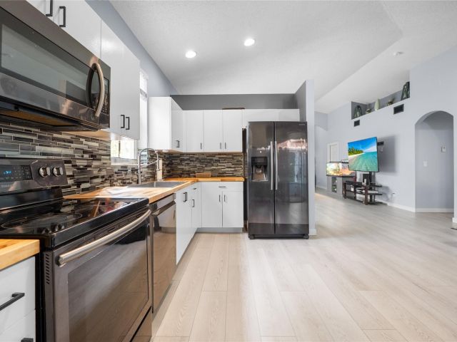 Home for sale at 801 NW 130th Ave - photo 6200503