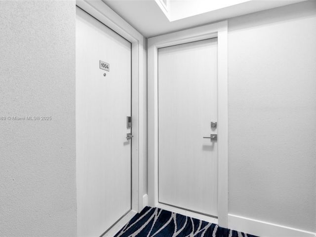 Apartment for sale  Unit #1004 - photo 6084719