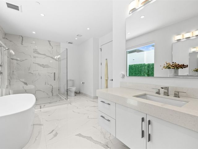 Home for sale at 244 Shore Ct - photo 6084744