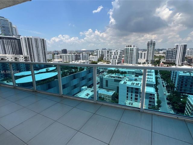 Apartment for sale  Unit #1703 - photo 6081493